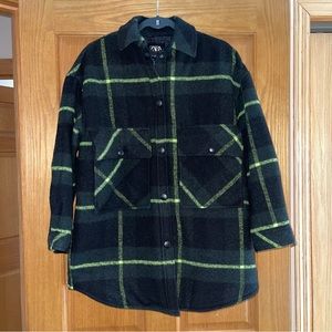 Zara Shacket Jacket Black + Neon Green Size XS 7522/047
